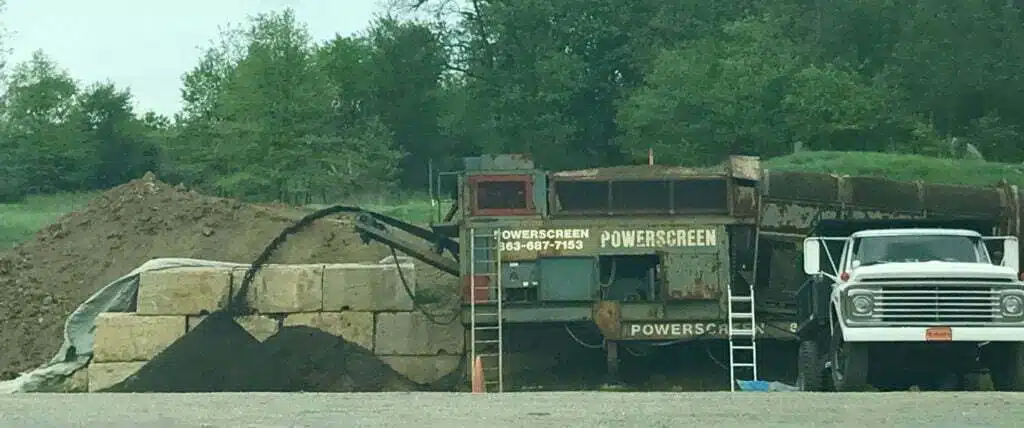 Screen Topsoil Machine DC Woods Excavating York, PA